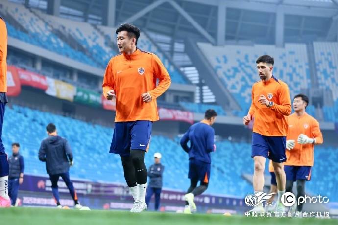 乐动体育官方入口-关于中超球队备战重要联赛，士气高涨的信息